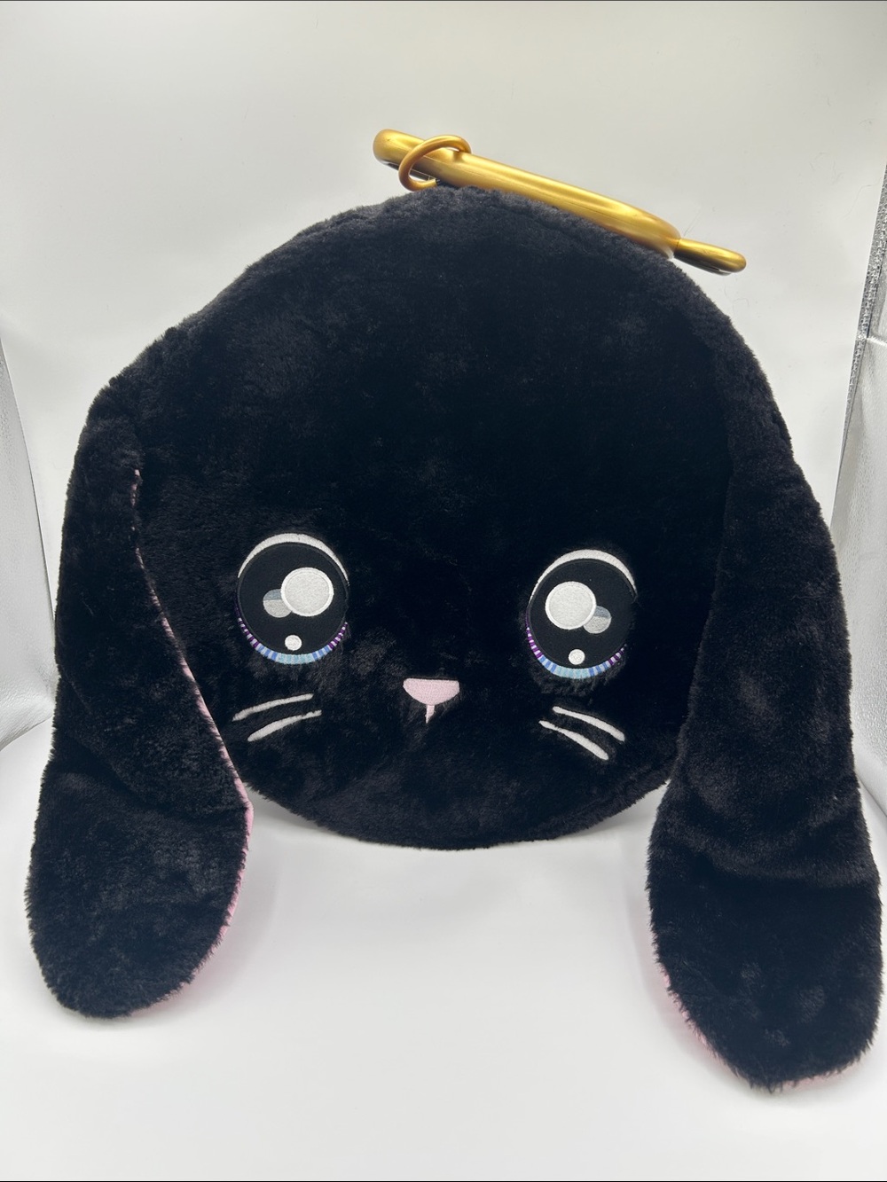Na! Na! Na! Surprise Ultimate Surprise Sleepover Black Bunny Carrying Case – 15”